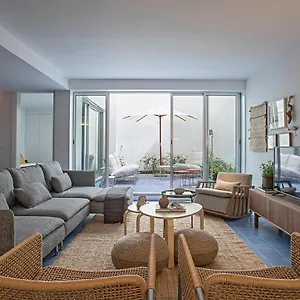 Apartamento Piso Azul Premium In Bairro Alto By Lovelystay, Lisboa